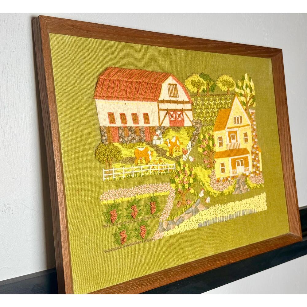 1970s Crewel Embroidery Farmhouse Wall Art – Avocado Green Fiber Art (Framed) - Picture 7 of 12